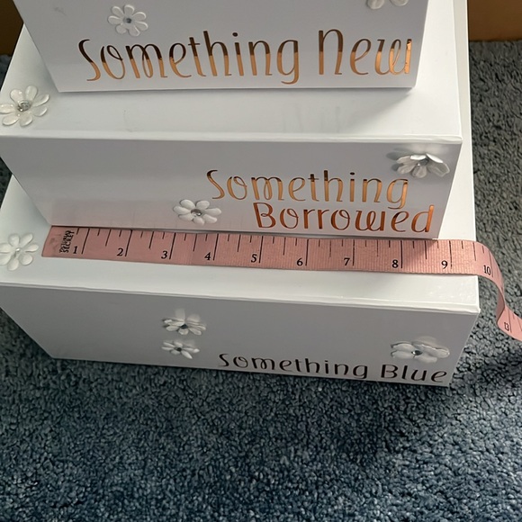 Bridal Shower Gift Box Tower - Picture 5 of 11